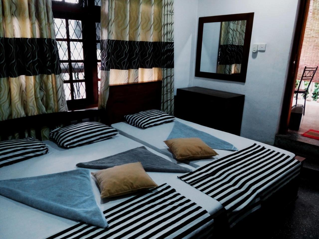 Lodge In 611 Kandy Bagian luar foto