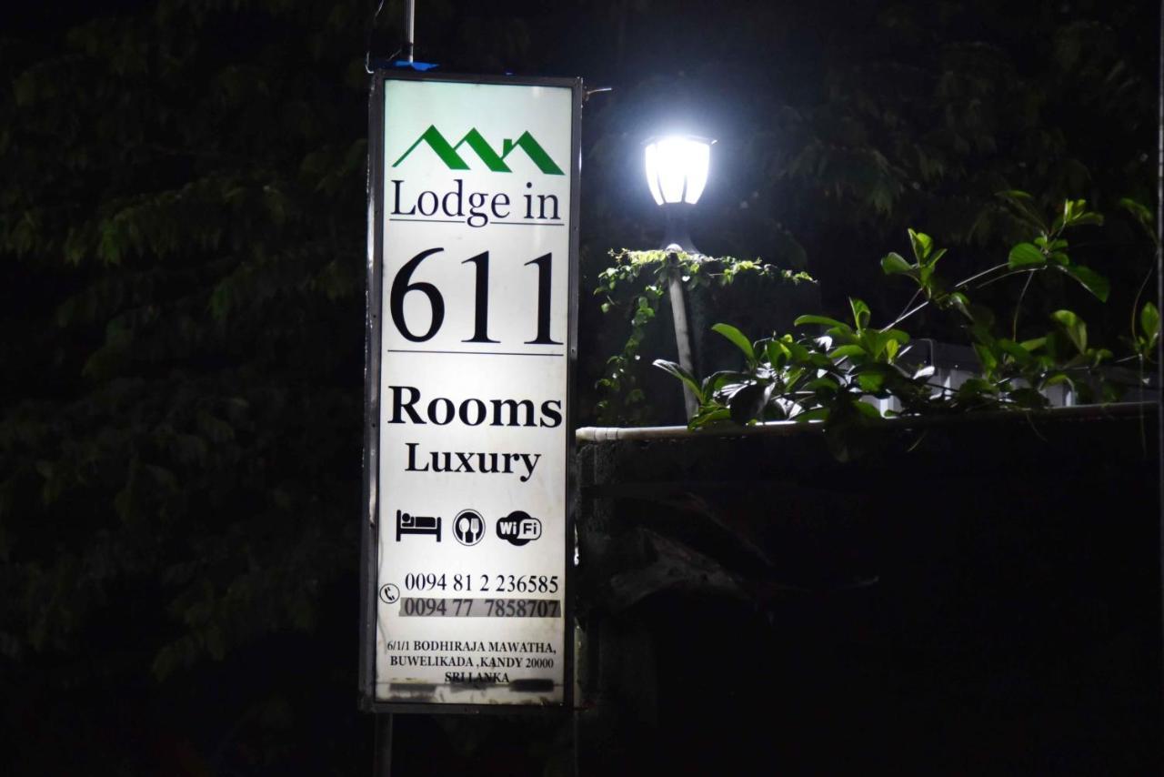 Lodge In 611 Kandy Bagian luar foto