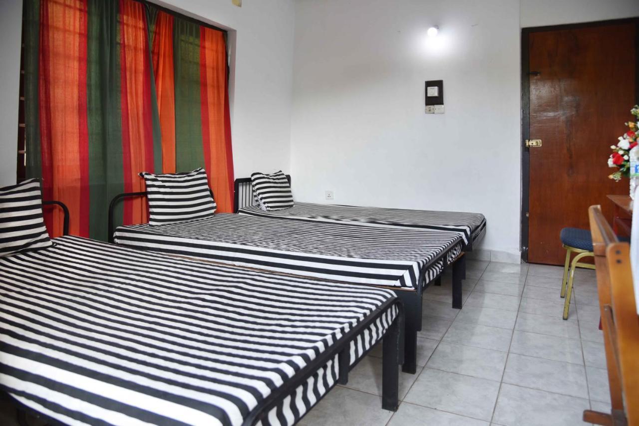 Lodge In 611 Kandy Bagian luar foto