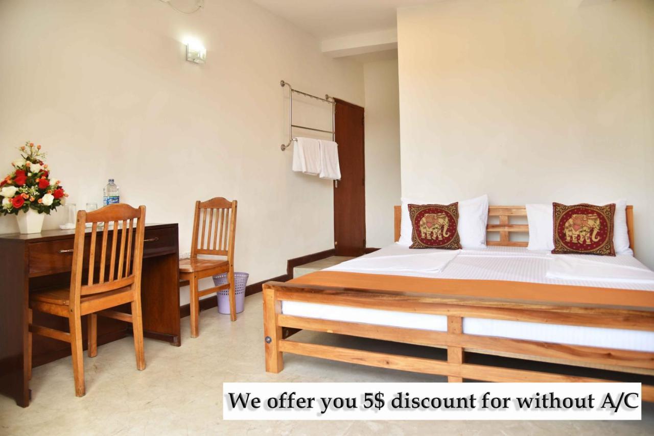 Lodge In 611 Kandy Bagian luar foto